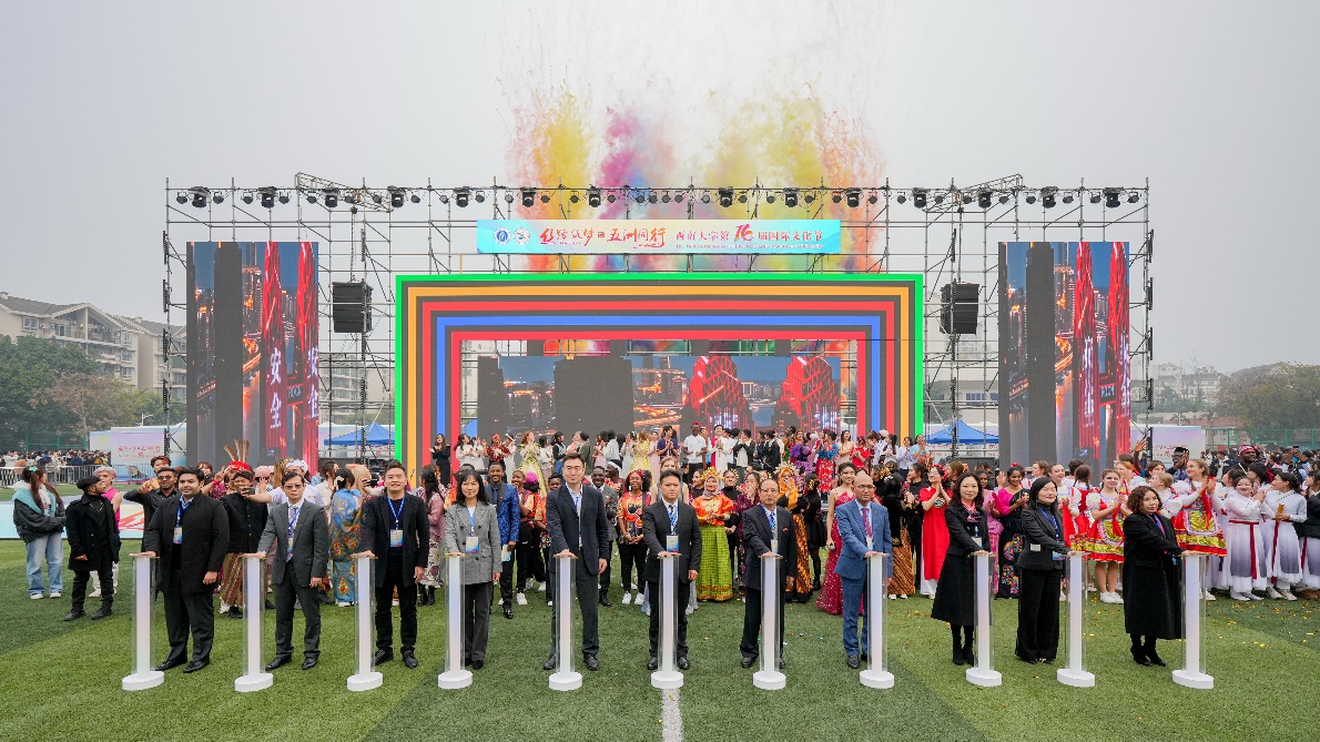 文件名稱:image5.jpeg原圖大小:NaNGB