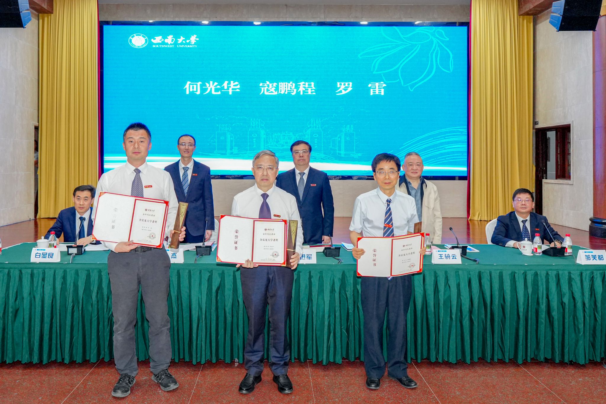 文件名稱:DSC08962.jpg原圖大小:6.80MB